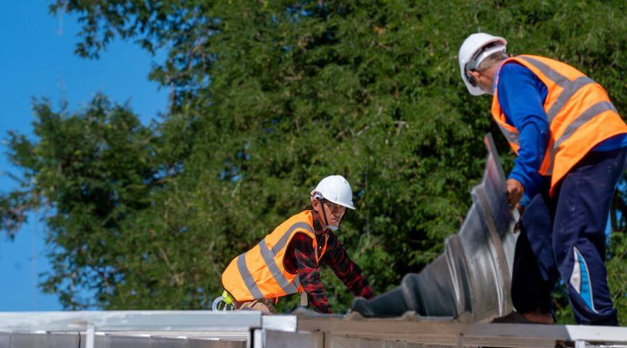 Professional Flat Roofing Installation in Island Park, NY